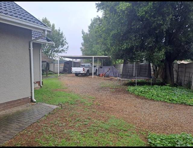 3 BEDROOM HOUSE FOR SALE IN EDLEEN